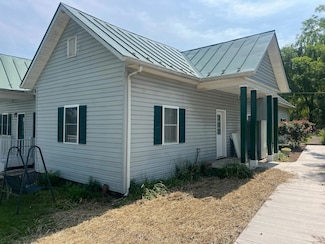 2359 White Tree Hill, Forest Hill, WV 24935