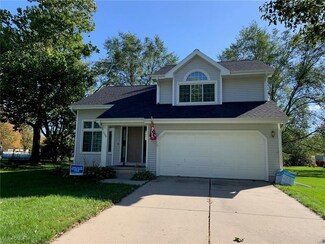 1124 W Jefferson St, Winterset, IA 50273