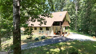 511 Rainey Mountain Rd, Clayton, GA 30525