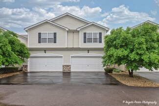 2704 Kendall Crossing Unit 2704, McHenry, IL 60051