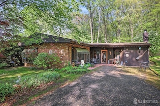 3995 Old Bridge Matawan Rd, Matawan, NJ 07747