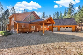 21 White Pine Dr, Garden Valley, ID 83622