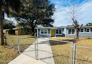 8005 Jacques Dr, Jacksonville, FL 32210