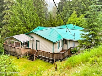 207 Charlie Brown St, Thorne Bay, AK 99919