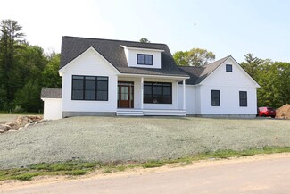 469 Blane Cir Unit 38, Pembroke, NH 03275