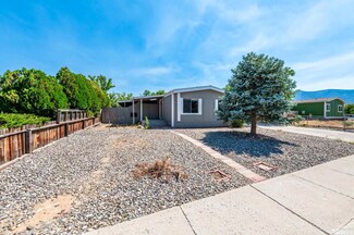 913 Vassar St, Carson City, NV 89705