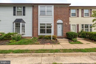 6110 Declaration Square, Alexandria, VA 22312