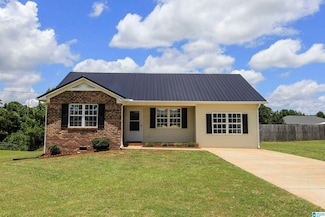 119 Agan Ct, Weaver, AL 36277