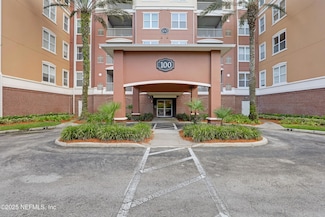 4480 Deerwood Lake Pkwy Unit 126, Jacksonville, FL 32216