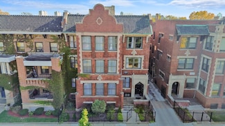 5011 S Drexel Blvd, Chicago, IL 60615