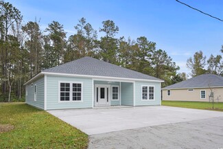 5575 Dinkler Ave, Loris, SC 29569