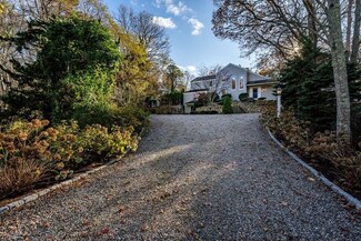 2 Troon Place, Mashpee, MA 02649
