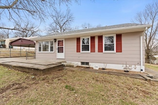 54 Terry Dr, Saint Charles, MO 63303