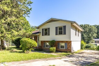 3105 Berry Ct, Raleigh, NC 27610