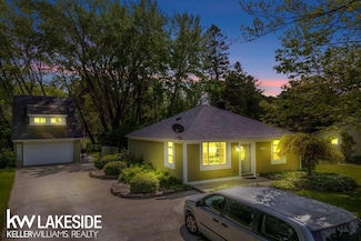 7184 Baker Rd, Lexington, MI 48450