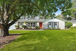 384 Hunt Dr, Savannah, GA 31406