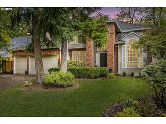 14232 Kimberly Cir, Lake Oswego, OR 97035