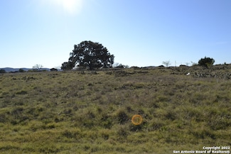 LT 22 Stone Crest, Bandera, TX 78003