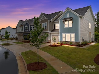 8215 Houser St, Cornelius, NC 28031