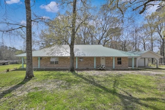 121 Magnolia Blvd, New Caney, TX 77357