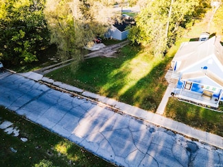 617 N Walnut St, South Bend, IN 46628