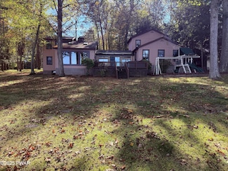 1259 Goose Pond Rd, Lake Ariel, PA 18436