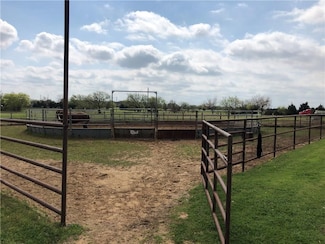 1000 &1019 Spring Hill Rd, Aubrey, TX 76227