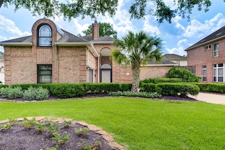 816 Holton St, Bellaire, TX 77401