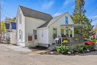 52 11th St, Old Orchard Beach, ME 04064