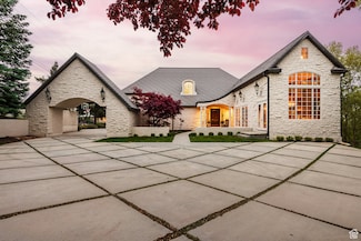 680 S Davis Blvd, Bountiful, UT 84010