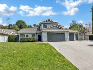 10900 Meseta Ave, Sunland, CA 91040