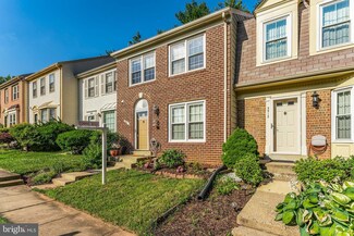 5511 Lakewhite Ct, Fairfax, VA 22032