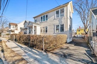 162 W End Ave Unit 164, Newark, NJ 07106