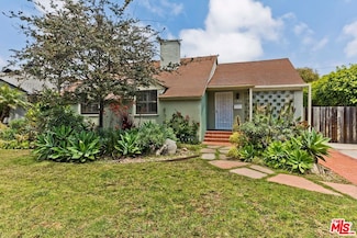 3238 Corinth Ave, Los Angeles, CA 90066