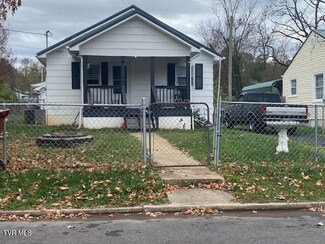 208 Dyer St, Johnson City, TN 37601