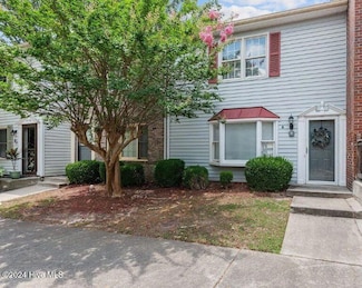 2905 Cedar Creek Rd Unit D, Greenville, NC 27834