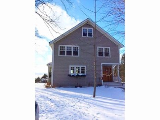 23 Fox Crossing Rd, South Hero, VT 05486