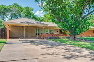 7305 Riviera Dr, North Richland Hills, TX 76180