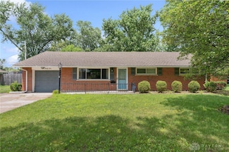 829 E Stroop Rd, Dayton, OH 45429
