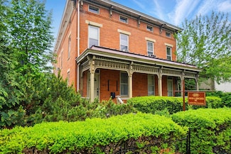 699 S Front St, Columbus, OH 43206