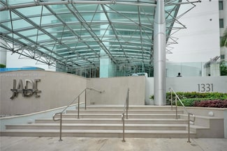1331 Brickell Bay Dr Unit 4303, Miami, FL 33131
