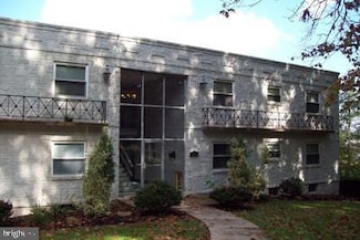 2135 Suburban Rd Unit 1, York, PA 17403