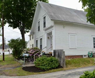 16 Coral St, Concord, NH 03303
