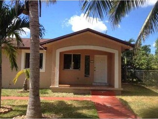 3280 NW 213th St, Miami Gardens, FL 33056