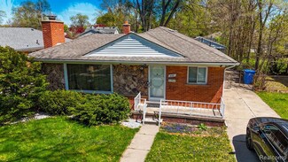 4127 Mckinley St, Dearborn Heights, MI 48125