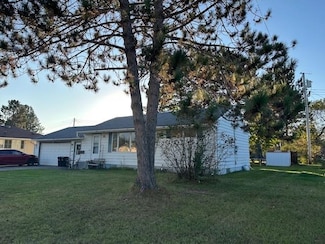 35 Garden Cr, Babbitt, MN 55706