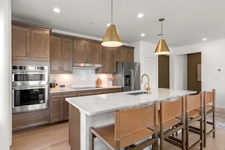 1 Codman Way Unit 206, Westborough, MA 01581