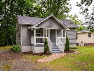 308 Caswell St, Burlington, NC 27217