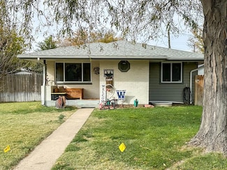 1004 S 6th St, Lamar, CO 81052