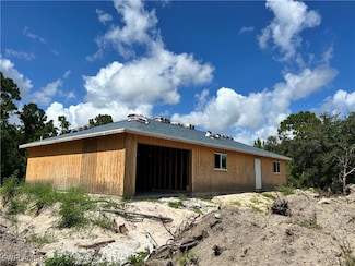 1305 W 18th St, Lehigh Acres, FL 33972